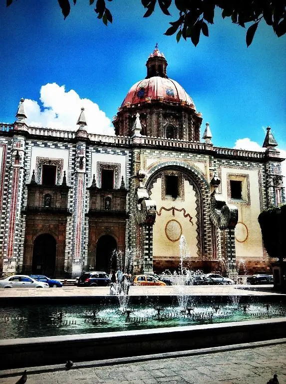 Hostal Galerie Queretaro 3*,