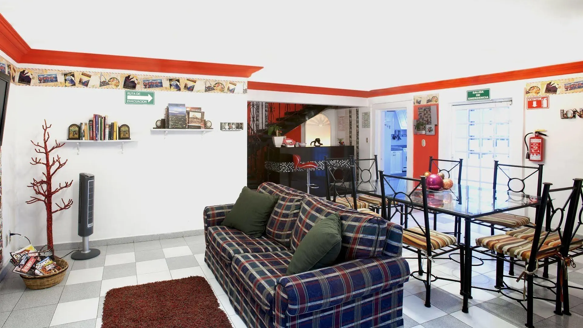 Bed & Breakfast Hostal Galerie Queretaro